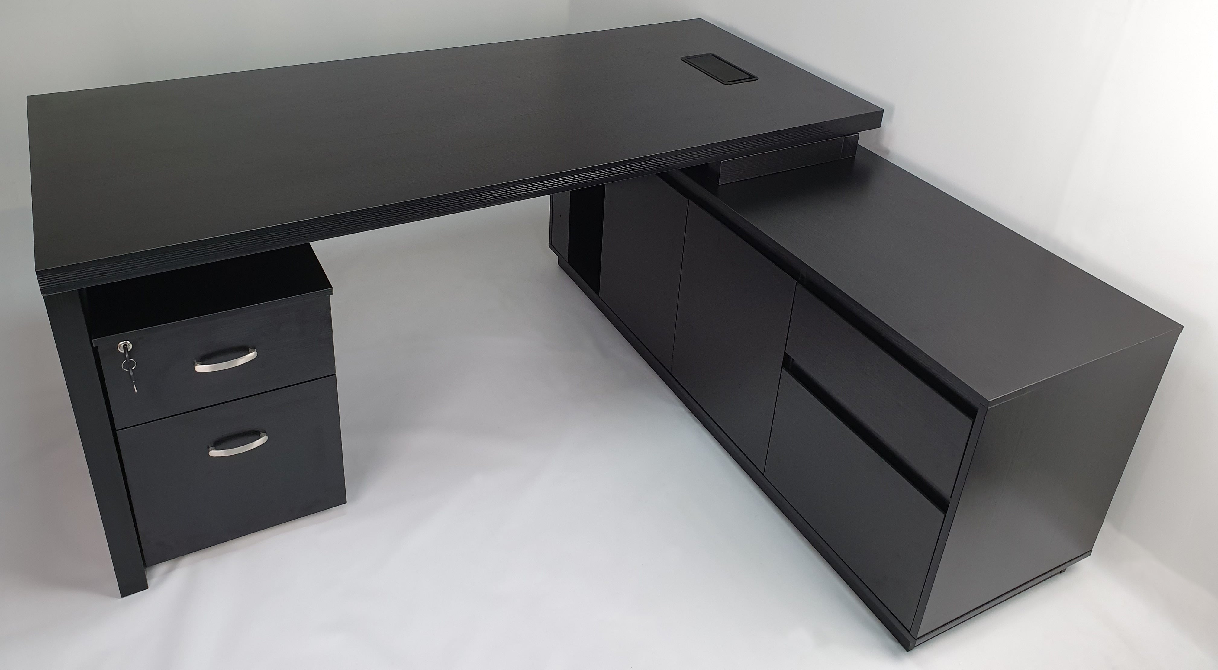 Quality Executive Office Right Hand Corner Desk in Black Ash - BG856